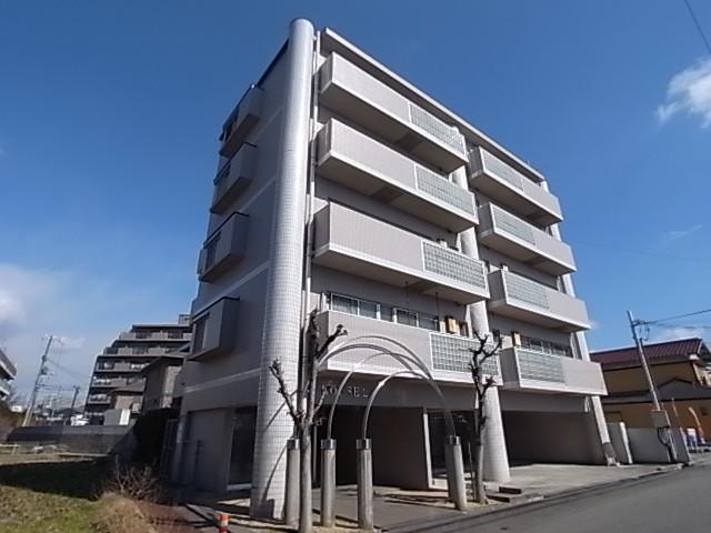 HOUSE22