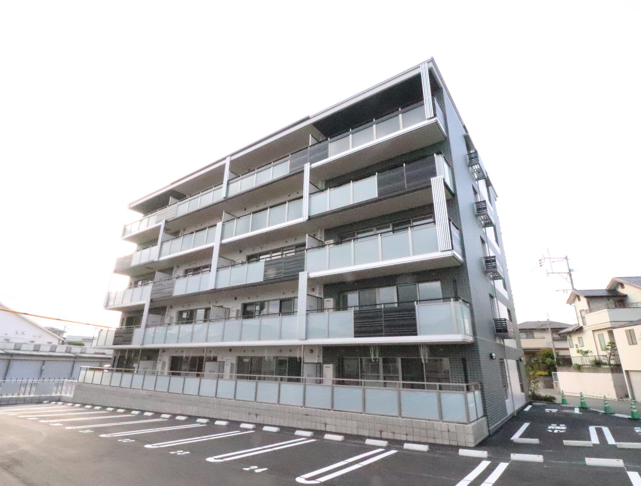レア・エクロール