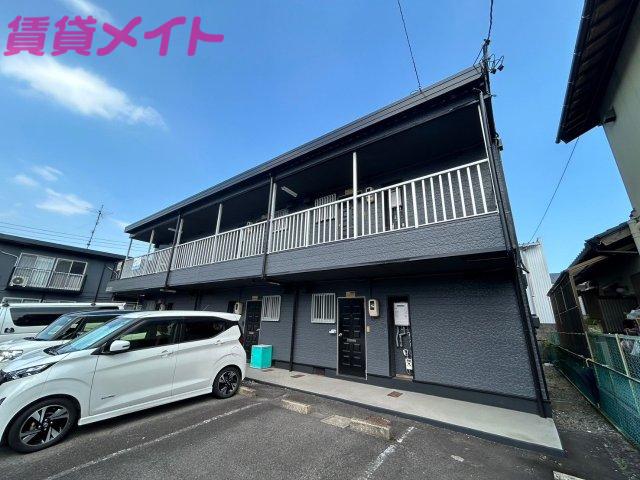 モノクロハウス(2DK/2階)