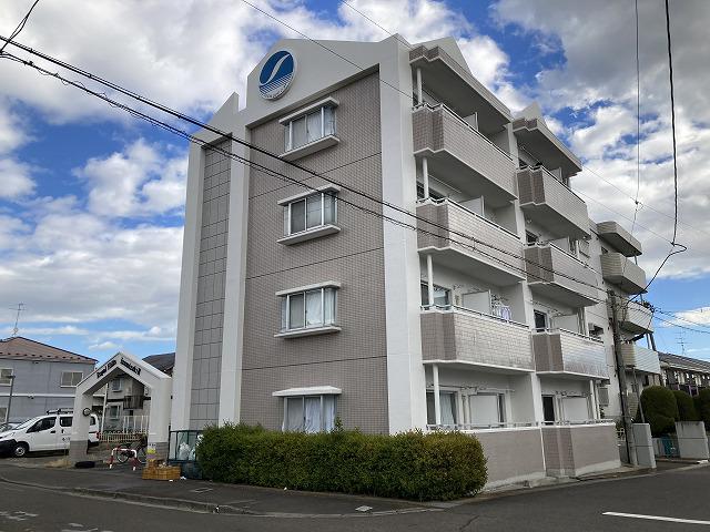 ロイヤルヒルズ泉崎II