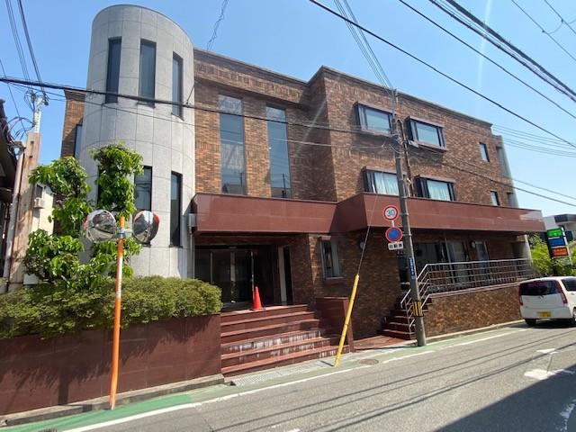 マンション二番館(2LDK/2階)
