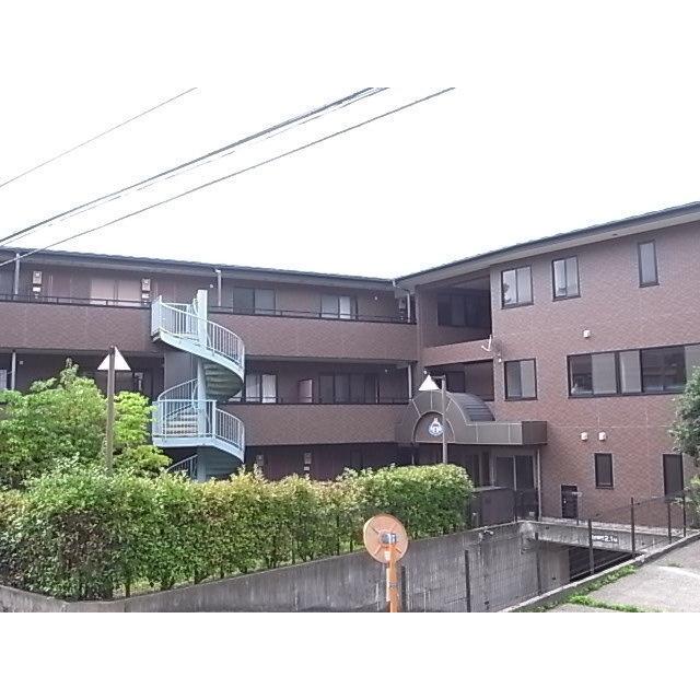 ワンTOP GARDEN山の上