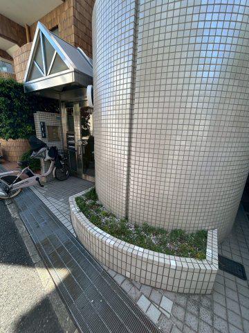 ロイヤルメゾン岡本III