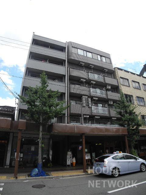 鴨川ウエスト