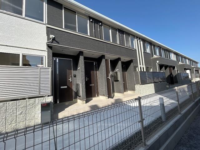 シャイン・ウエスト