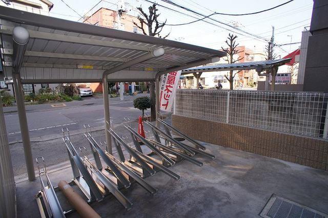 アイプレイス
