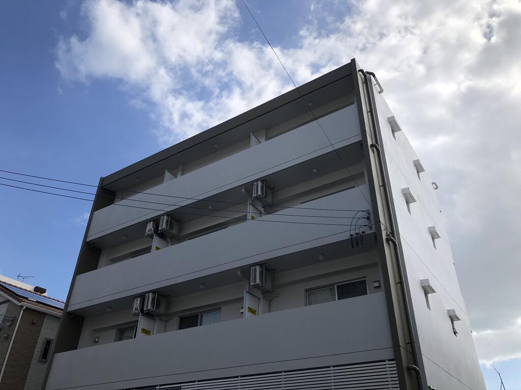 ラウレア