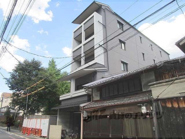 アヴニール御所南Ⅱ