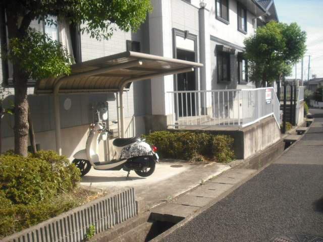 メゾン桃山台