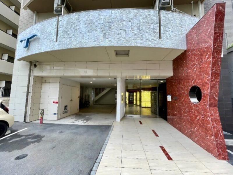 セレニテ谷町CALME