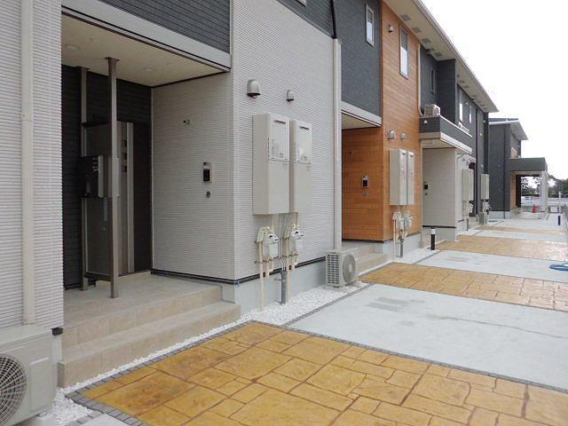 ラヴェニールI