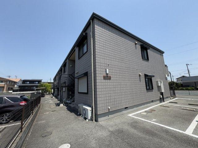 メゾン鷹取