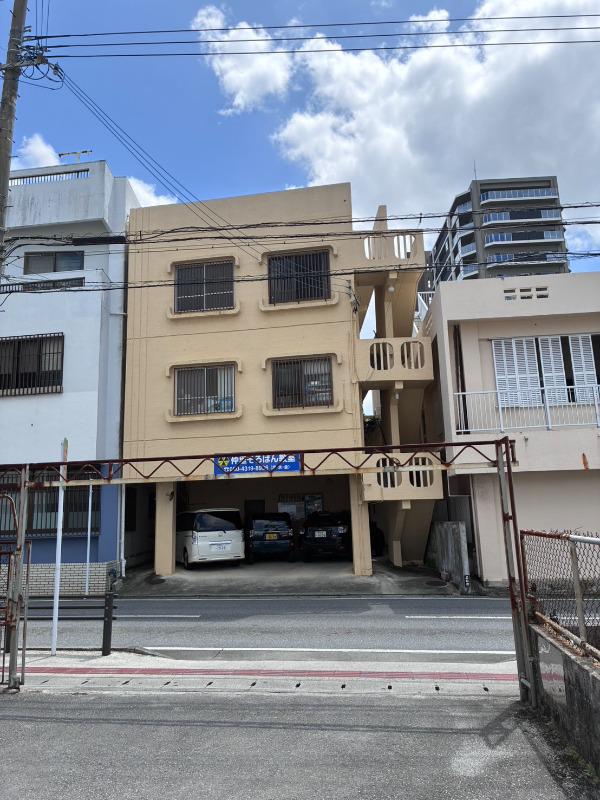 沖縄県沖縄市 3階建 築50年