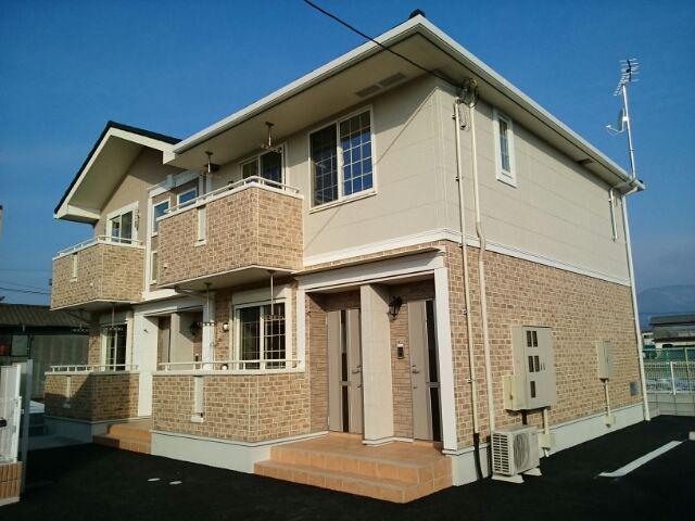 WHITE HILLS