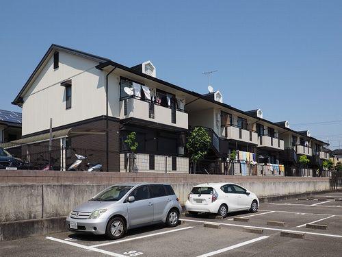 アルパポンテ三番館