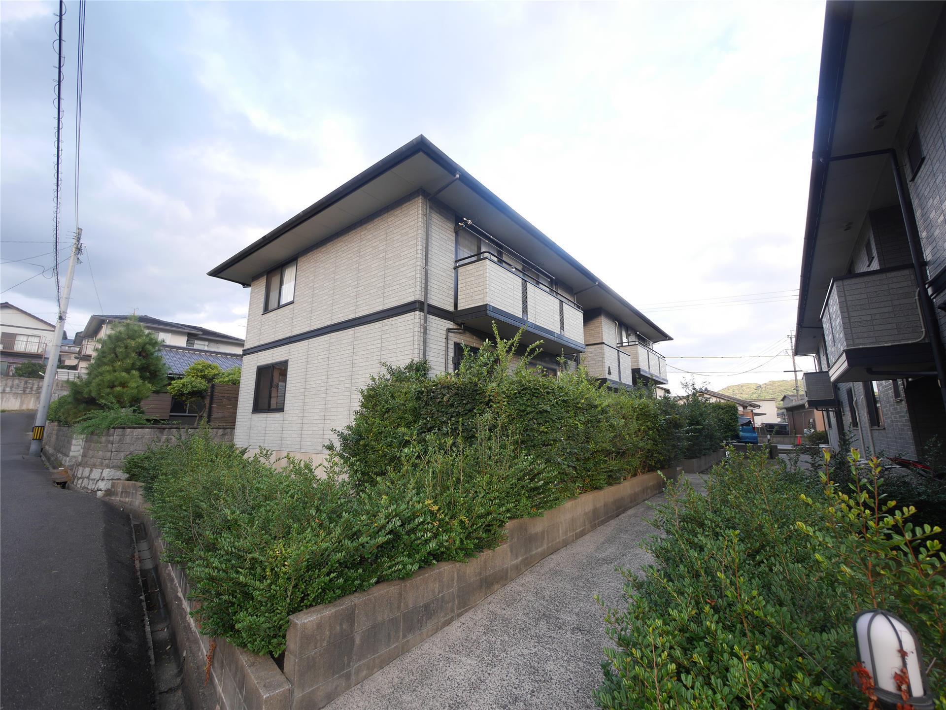 ウィステリア中吉田 A棟