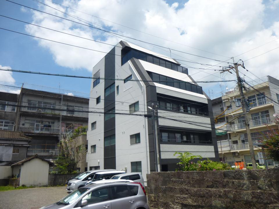エステート加治屋