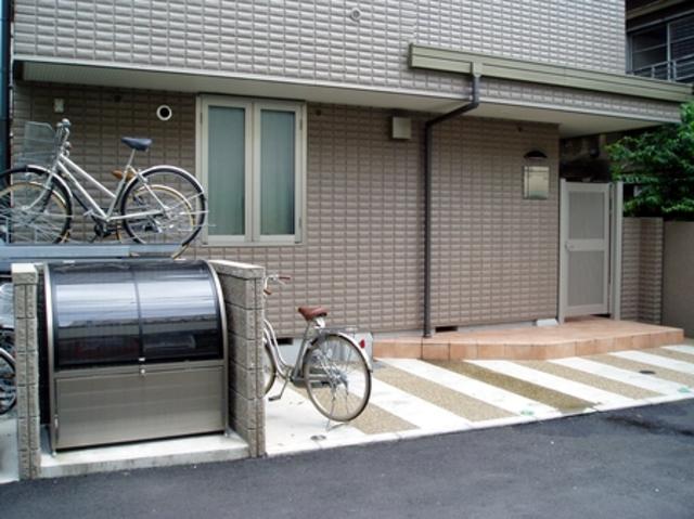 アーバン クレスト 西新宿