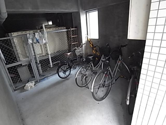 グランリッチ園田