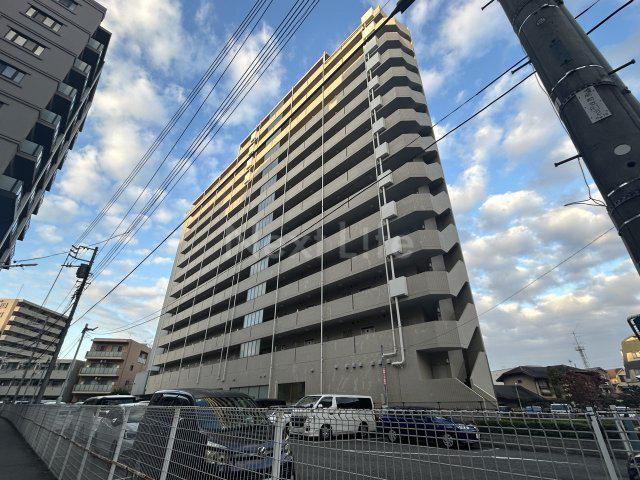 ケーディーエックスレジデンス立川