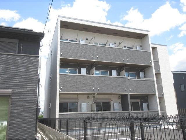 近鉄京都線 小倉駅(京都) 徒歩6分  築4年(1K/2階)