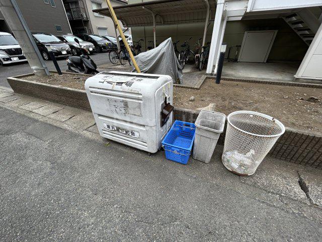 レオパレスアズール