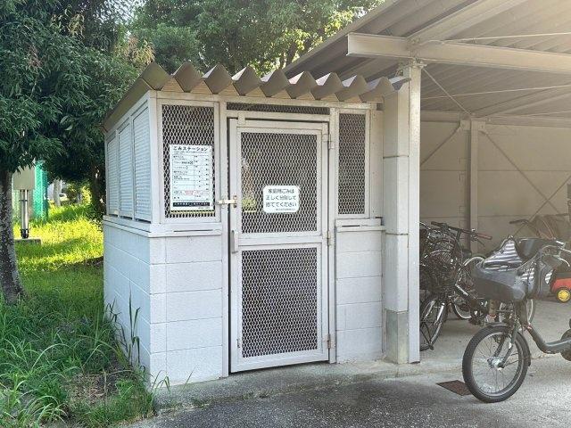 清和台団地16号棟