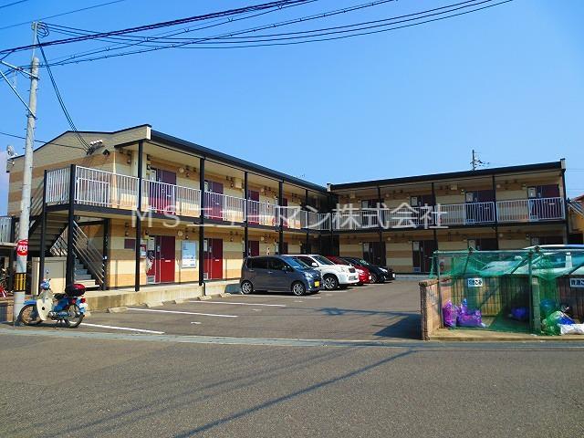 レオパレス泉南ウィロー