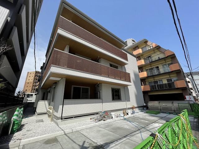PREMILIFE新町