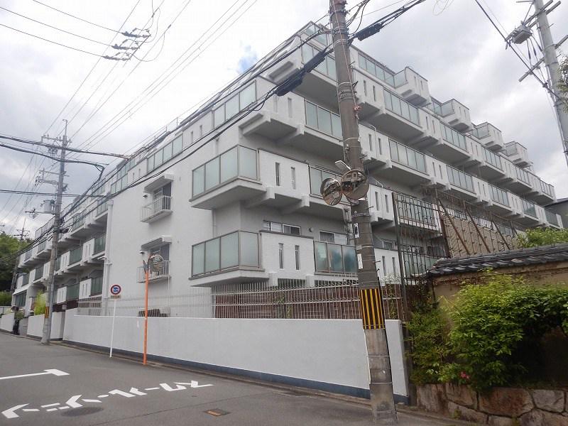 デラシオン御室