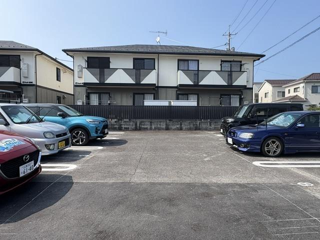 セジュール亀山 B棟