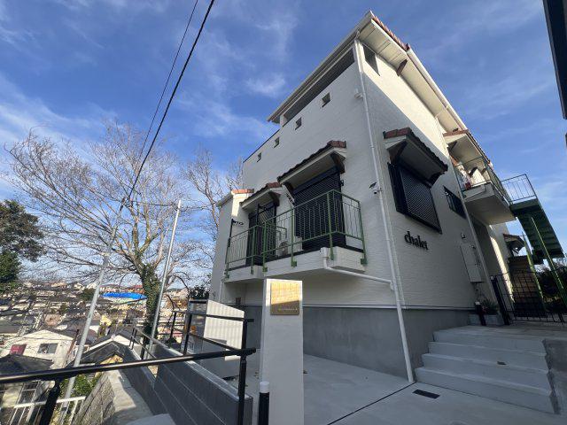 CHALET 涼風テラス(1K/2階)