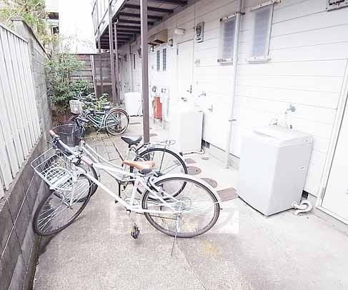 ウッディハウス