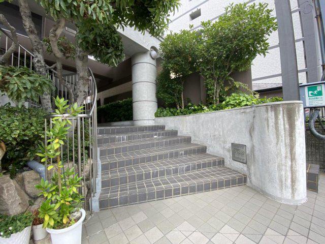 ソロモンテ西宮