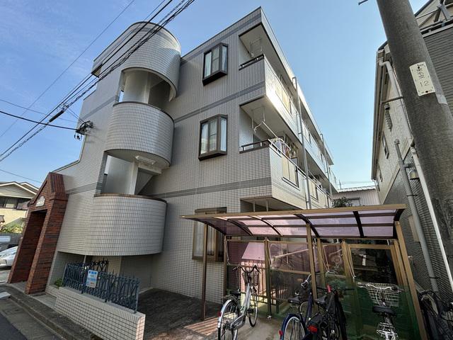ロイヤルビレッヂ