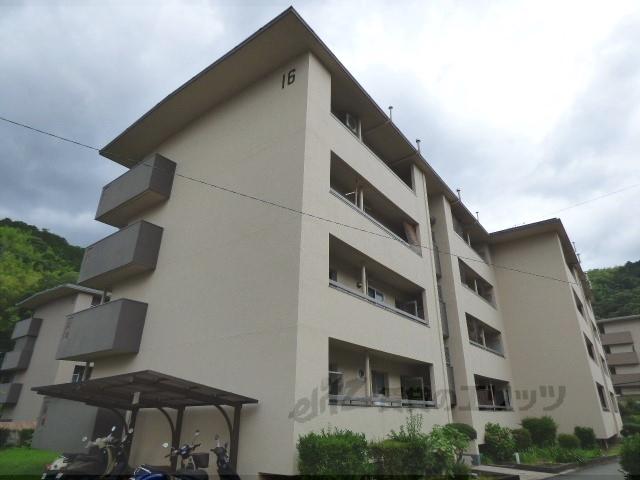 南円明寺ヶ丘団地16棟