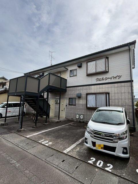 ウェルシーハイツ