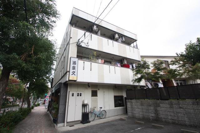 クリスタル西山