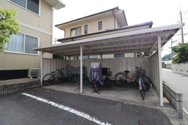 エトワール津島 A棟