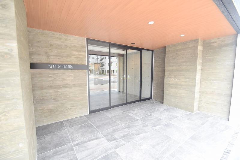 ISI BLDG FUNAIRI