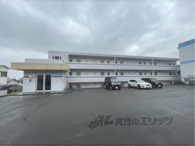 ヌカタヒルズ
