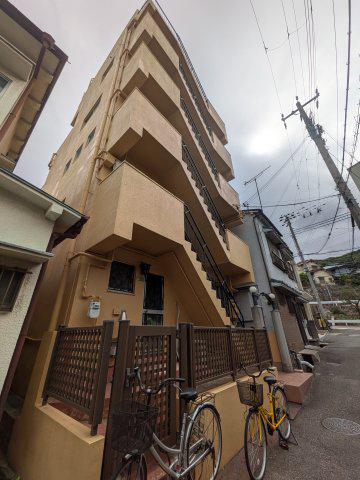ラムール西山町