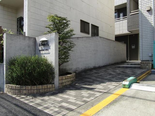 LA CHAMBRE M ラ シャンブル エム