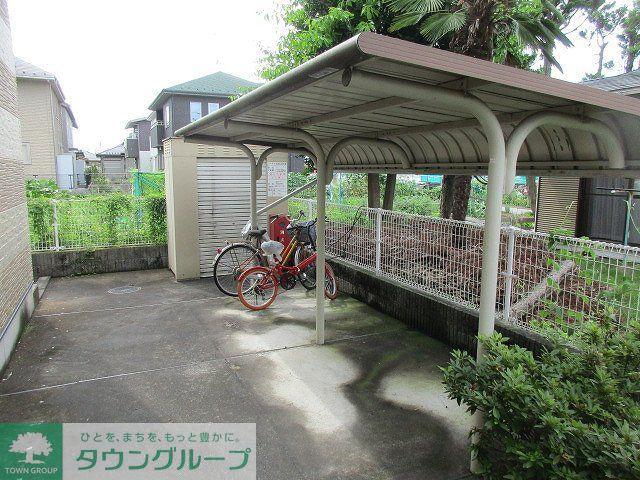 レオパレスブリリアント緑