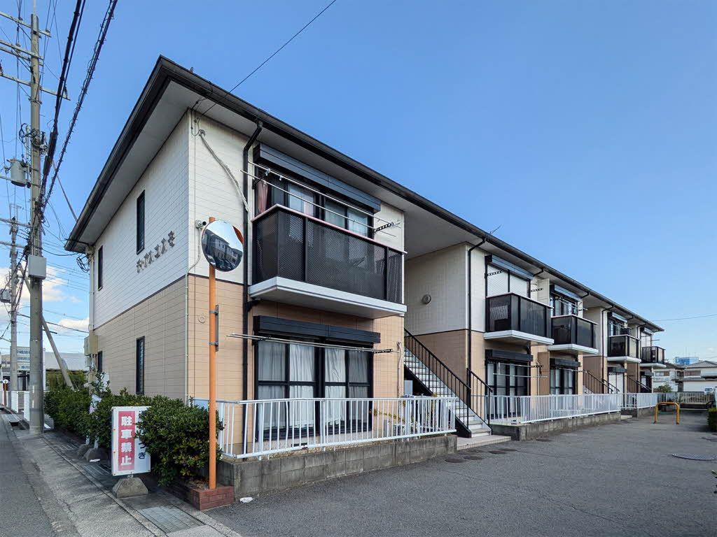 ＪＲ和歌山線 岩出駅 徒歩6分  築32年
