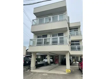 メゾンシックス(1LDK/2階)の外観写真