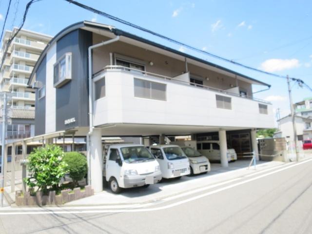 さんさんハウス