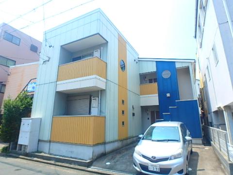 クレフラスト駅南大通