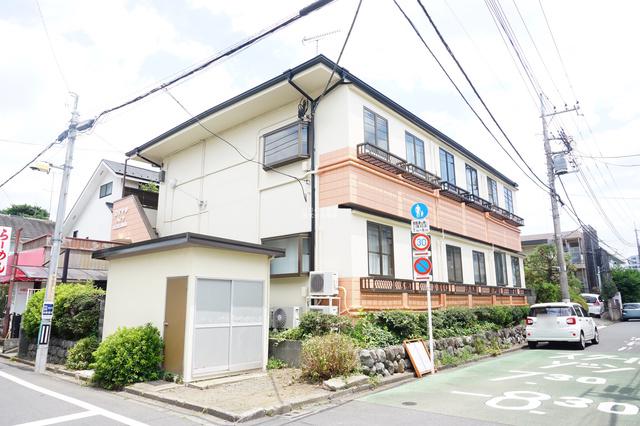 ロイヤルハイツ内山
