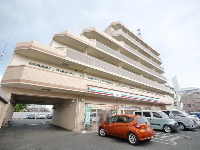 リアコンフォート
